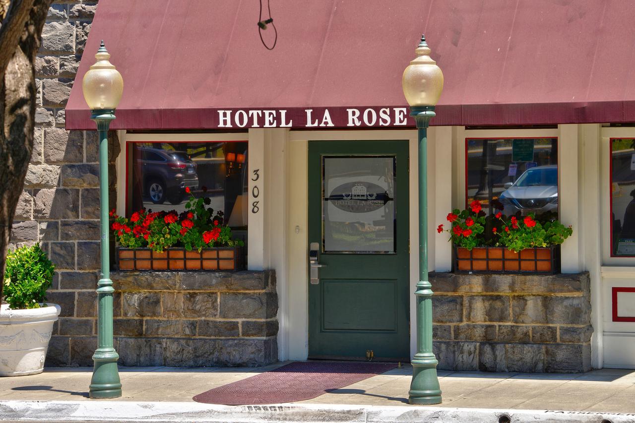 Hotel La Rose Санта Роза Екстериор снимка
